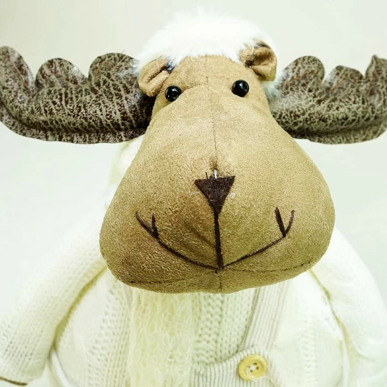 Northlight 26" White And Brown Standing Boy Moose Christmas Tabletop Figure - Image 3