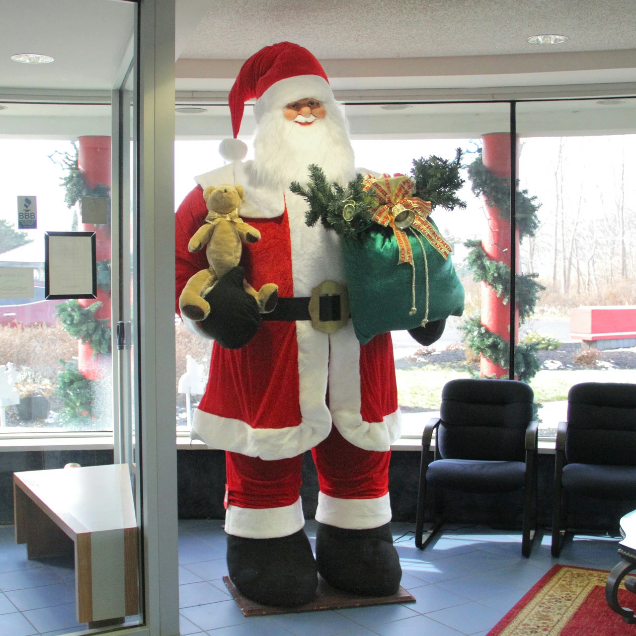 Northlight 8' Red And White LED Lighted Musical Inflatable Santa Claus Christmas Figurine - Image 3